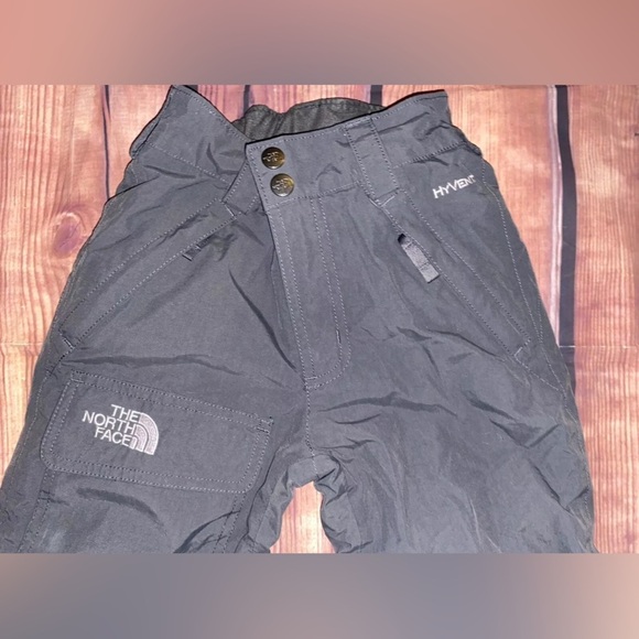 The North Face Hyvent Ski Snowboard Waterproof Snow Pants Boys Size xxs 5 - Picture 2 of 4